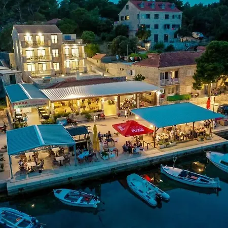 Corallium Precious * بومينا