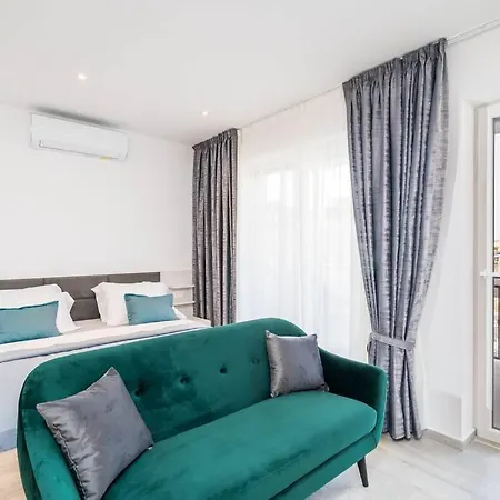 Corallium Precious * Pomena